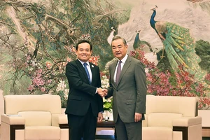 Trung Quốc coi trọng phát triển quan hệ láng giềng hữu nghị với Việt Nam