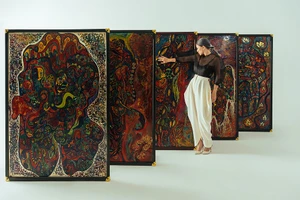 Triển lãm của Đào Anh Thơ muốn kéo người xem về với cuộc sống thật 