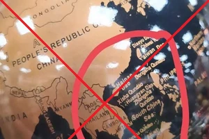 Nhà sách bán quả địa cầu không có Hoàng Sa, Trường Sa của Việt Nam