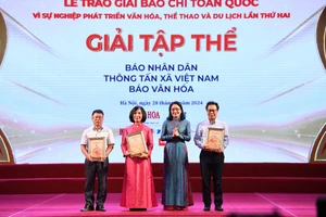 Trao Giải báo chí toàn quốc Vì sự nghiệp phát triển Văn hóa Thể thao và Du lịch