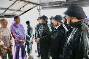 Hải quân huy động gần 2.000 cán bộ chiến sĩ phòng chống bão số 3