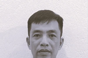 Truy tặng Huân chương bảo vệ Tổ quốc hạng Ba cho Trung tá hy sinh khi giúp dân khắc phục bão