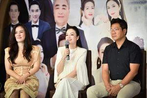 Sống lại ký ức ngày Thủ đô được giải phóng với 'Cảm xúc tháng 10'