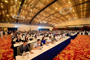 Phát triển du lịch MICE gắn với chuyển đổi xanh của du lịch Việt Nam