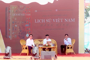 Sách 'Lịch sử Việt Nam bằng hình' mất 8 năm biên soạn có gì đặc sắc?