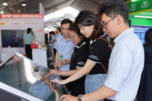 Sử dụng công nghệ số để làm báo trở thành vấn đề sống còn của báo chí