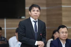 Drone làm sao triển khai được khi dây diện chằng chịt?