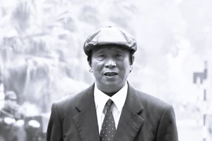 Vĩnh biệt nhà thơ Dương Kỳ Anh, 'cha đẻ' cuộc thi Hoa hậu Việt Nam