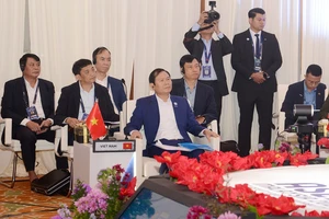 Đại tướng Nguyễn Tân Cương dự Hội nghị hẹp Bộ trưởng Quốc phòng các nước ASEAN