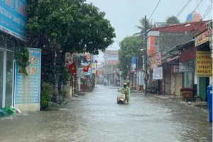 Bộ Quốc phòng huy động hơn 346.000 cán bộ, chiến sĩ ứng phó bão số 5