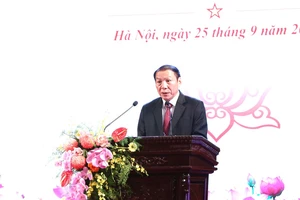 Bộ trưởng Bộ VH-TT&DL: Các phong trào thi đua yêu nước cấu thành sức mạnh bên trong