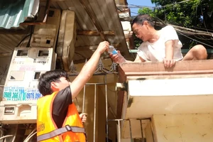 Lễ hội Văn hoá Thế giới gây quỹ ủng hộ đồng bào vùng lũ