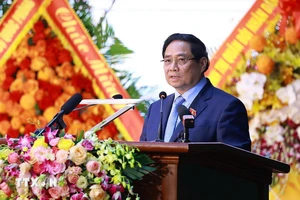 Thủ tướng: Quân chủng Phòng không - Không quân là lá chắn thép bảo vệ bầu trời Tổ quốc