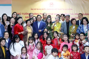 Thủ tướng: Kiều bào dù ở đâu cũng có thể trở về cội nguồn thuận lợi nhất