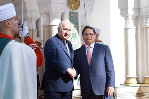 Thủ tướng: Sự gắn bó giữa Việt Nam và Algeria không bao giờ thay đổi