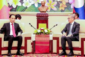 Đặc phái viên của Tổng Bí thư Tô Lâm chúc mừng Đại hội lần thứ XII Đảng Nhân dân Cách mạng Lào