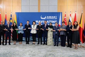 ASEAN và Trung Quốc trao đổi về tình hình Biển Đông