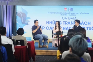 Ra mắt 'Tủ sách Thanh niên' truyền tải giá trị của lòng yêu nước