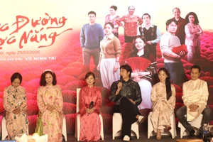 Tôn vinh giá trị làng nghề truyền thống trong phim 'Ngược đường ngược nắng'