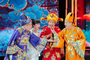 'Táo quân' tái xuất với tiểu phẩm 'Hái hoa dân chủ' 