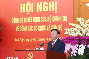 Công bố quyết định của Bộ Chính trị về công tác tổ chức, cán bộ 3 cơ quan báo chí TTXVN, VTV, VOV 