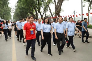 Phấn đấu tuổi thọ trung bình của người Việt đạt 75,5 tuổi vào năm 2030