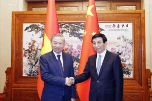 Tổng Bí thư, Chủ tịch nước Tô Lâm hội kiến Chủ tịch Chính hiệp toàn quốc Trung Quốc Vương Hộ Ninh