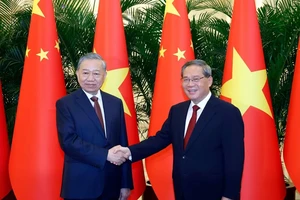 Tổng Bí thư, Chủ tịch nước Tô Lâm hội kiến Thủ tướng Quốc vụ viện Trung Quốc Lý Cường