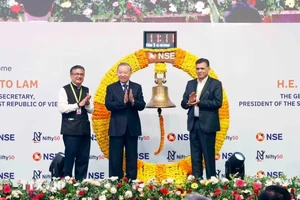 Tổng Bí thư, Chủ tịch nước Tô Lâm rung chuông tại Sàn giao dịch Chứng khoán Quốc gia Ấn Độ