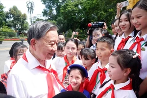 Tổng Bí thư, Chủ tịch nước: Cần bảo vệ kịp thời trẻ em bị bạo lực, xâm hại, bỏ rơi