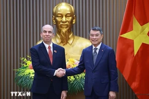 Tiếp tục củng cố và tăng cường hơn nữa mối quan hệ đặc biệt Việt Nam-Cuba