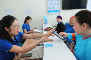 Từ hôm nay, đổi điện thoại phải xác thực khuôn mặt, hàng triệu thuê bao bị khóa 1 chiều