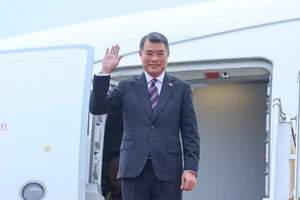 Thủ tướng Lê Minh Hưng lên đường dự Hội nghị Cấp cao kỷ niệm 35 năm quan hệ ASEAN- Nga