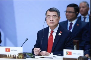 Thủ tướng Lê Minh Hưng dự phiên toàn thể Hội nghị Cấp cao Kỷ niệm 35 năm quan hệ ASEAN - Nga