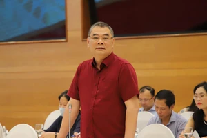 Tướng Tô Ân Xô: Sẽ bổ sung nơi sinh trên hộ chiếu mới