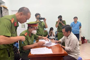 Chủ quán karaoke ở Bình Dương xảy ra vụ cháy làm 32 người chết bị bắt