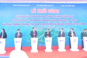 Cao tốc Bắc - Nam giai đoạn 2: Thủ tướng Chính phủ Phạm Minh Chính chính thức bấm nút khởi công 