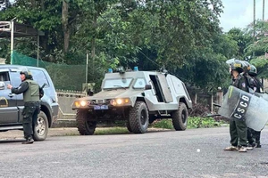 Giải cứu được 2 con tin trong vụ tấn công trụ sở công an xã ở Đắk Lắk