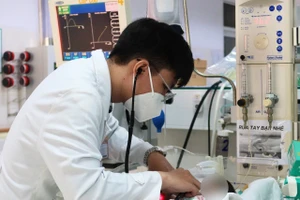 Chuyện Tết của y, bác sĩ cấp cứu và món quà 'lì xì' ý nghĩa nhất