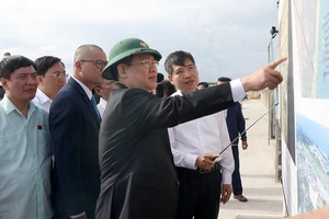 Chủ tịch Quốc hội: Phú Yên cần xây dựng cơ chế, chính sách phù hợp thực tiễn 