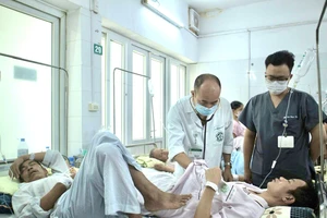 Bộ Y tế quy định giá giường bệnh khi phải nằm ghép