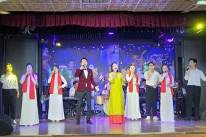 'Ánh sao mùa xuân' chắp cánh ước mơ cho các tài năng trẻ