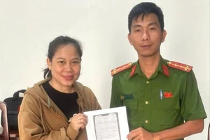 Chuyển nhầm 190 triệu đồng, người phụ nữ được Công An hỗ trợ nhận lại 