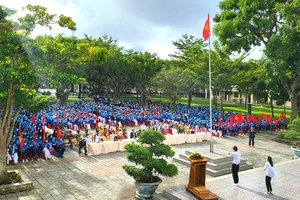 Lâm Đồng yêu cầu xác minh vụ chi 46 triệu tổ chức lễ ra trường cho học sinh lớp 5