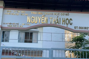 Hiệu trưởng không lên lớp vẫn nhận tiền phụ cấp