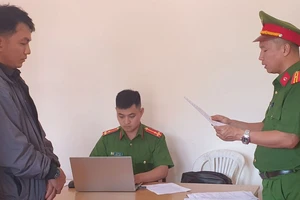 Nguyên phó phòng tín dụng ngân hàng lừa tiền để trả nợ