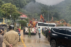 3 chiến sĩ hy sinh trong vụ sạt lở ở chốt CSGT đèo Bảo Lộc