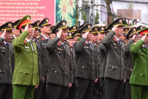 Công an Lâm Đồng phát động thi đua học tập tấm gương anh dũng hy sinh của 3 cán bộ CSGT