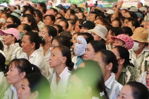 Nữ phạm nhân: Nhớ mẹ nhiều hơn trong ngày 20-10