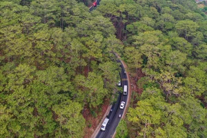 Cuối tháng 12 sẽ thông xe đèo Prenn